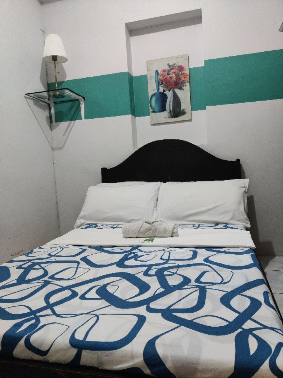 Center Parkway Pension House Kalibo Exterior foto